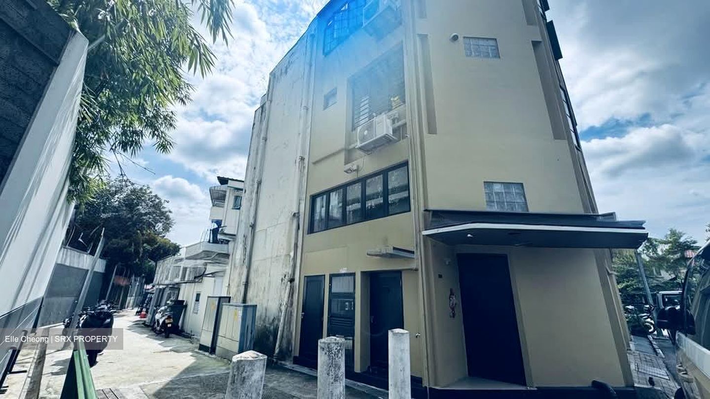 Binjai Park (D21), Shop House #581724921